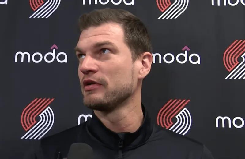 开云体育app官网-斯普利特再谈杨瀚森！直指三点提升，但基本都是空话，还需努力！